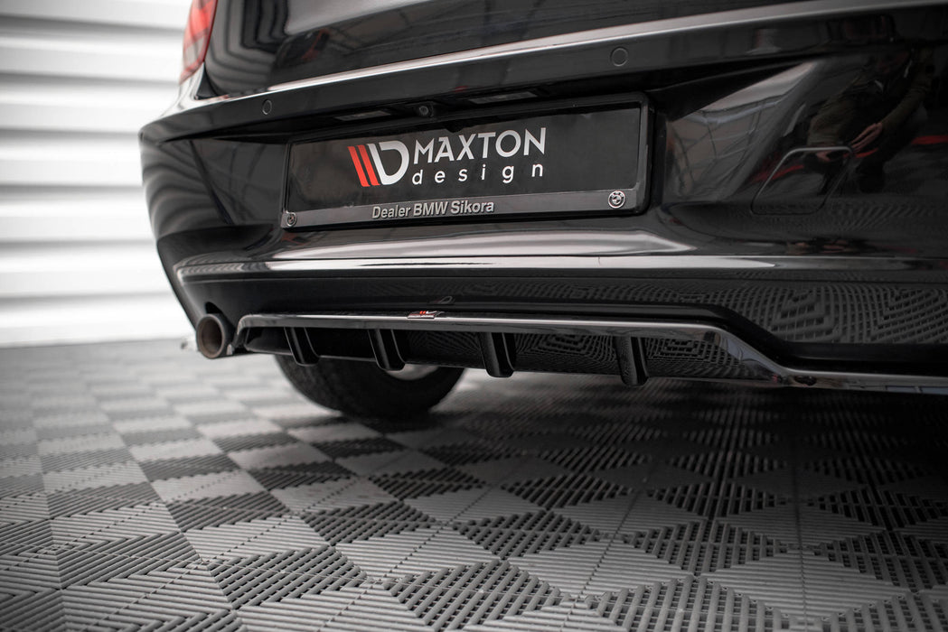 Maxton Design Rear Splitter (with vertical bars) BMW 1 F20