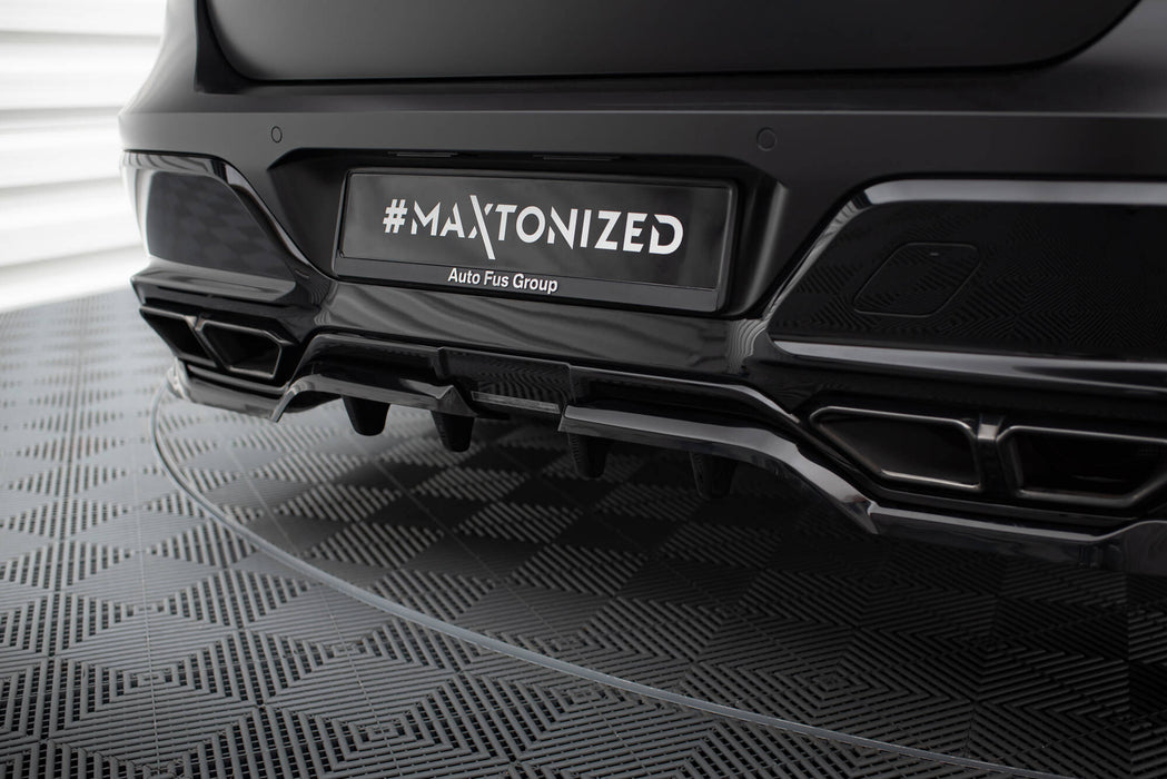 Maxton Design Rear Splitter (with vertical bars) BMW M760e G70