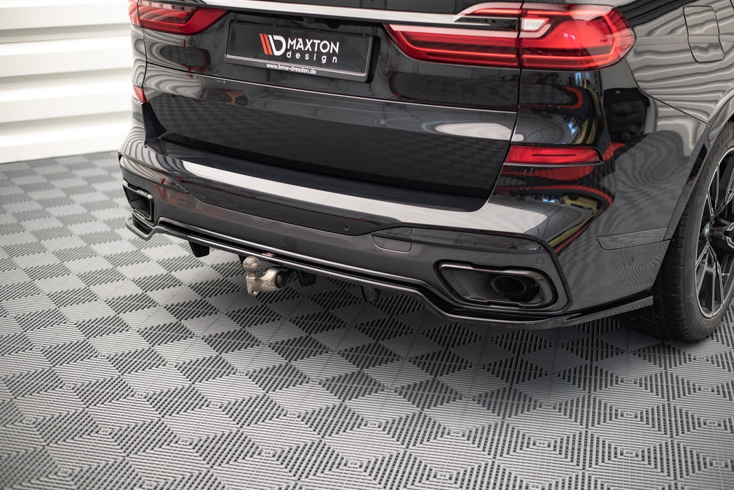 Maxton Design Rear Splitter (with vertical bars) BMW X7 M-Pack G07
