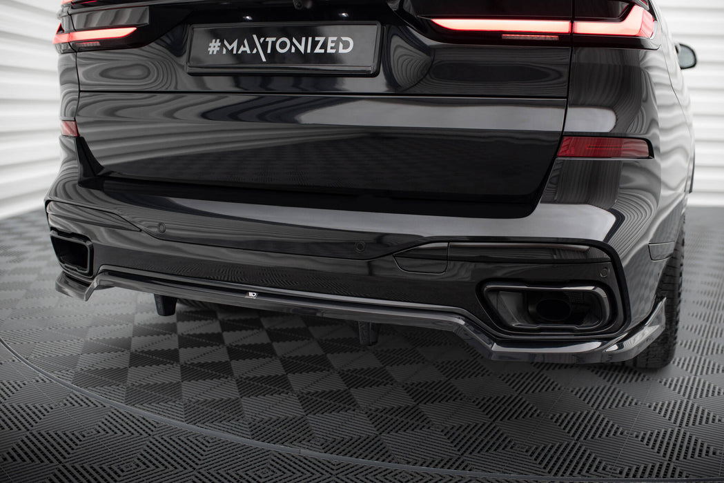 Maxton Design Rear Splitter (with vertical bars) BMW X7 M-Pack G07 Facelift