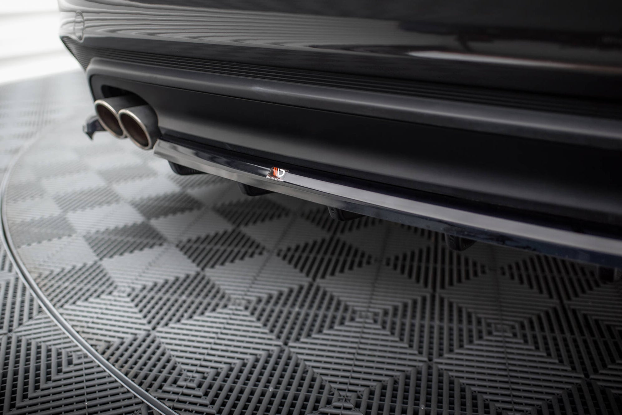Maxton Design Rear Splitter (with vertical bars) Jaguar XE X760 ...