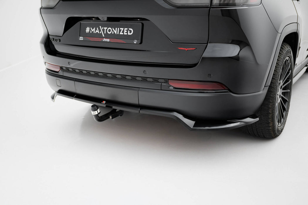 Maxton Design Rear Splitter (with vertical bars) Jeep Grand Cherokee Trailhawk Mk5