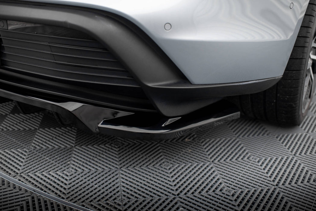 Maxton Design Rear Splitter (with vertical bars) Porsche Taycan / Taycan 4 / Taycan 4S / Taycan GTS Mk1