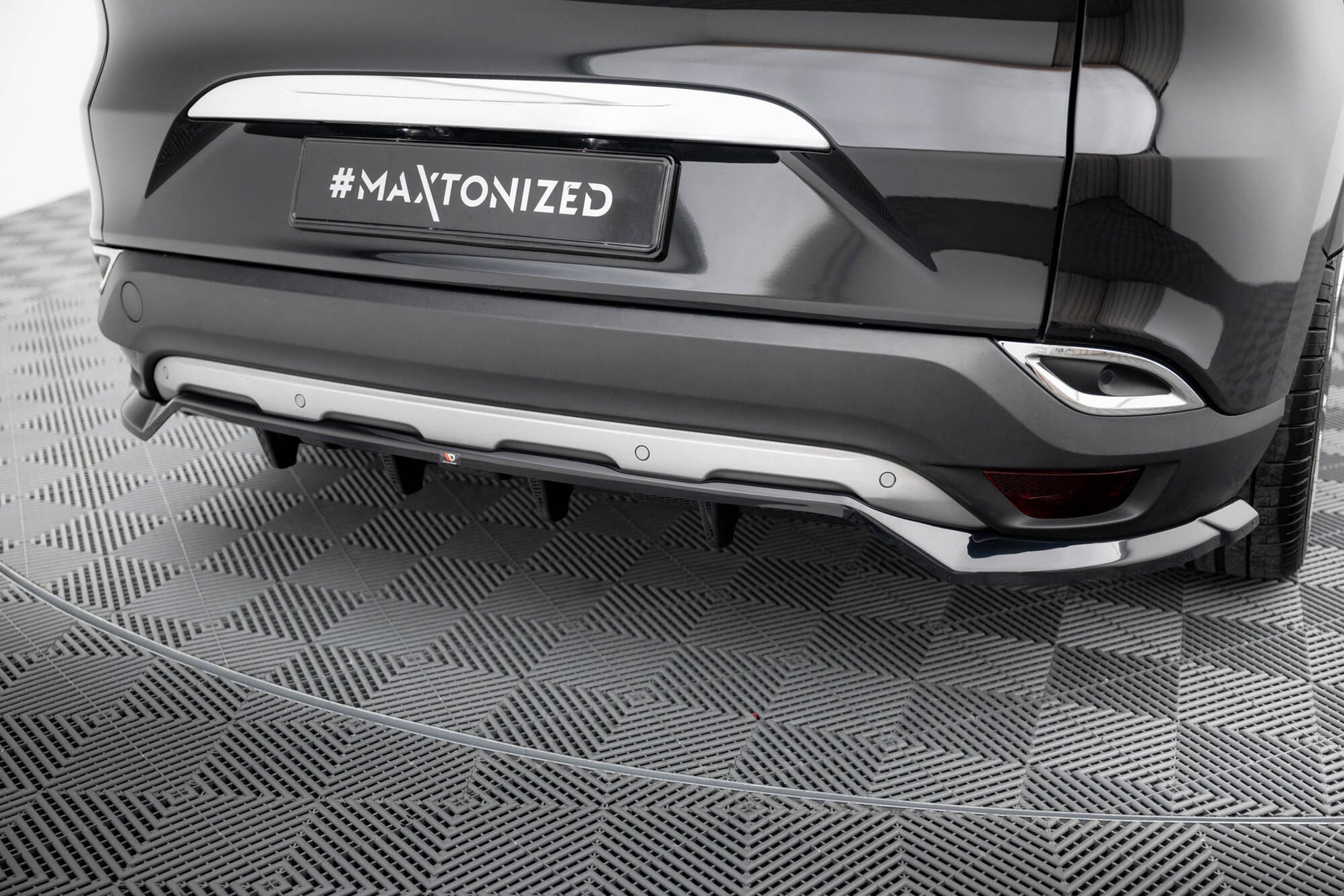 Buy Maxton Design Rear Splitter (with vertical bars) Renault Espace Mk5 ...