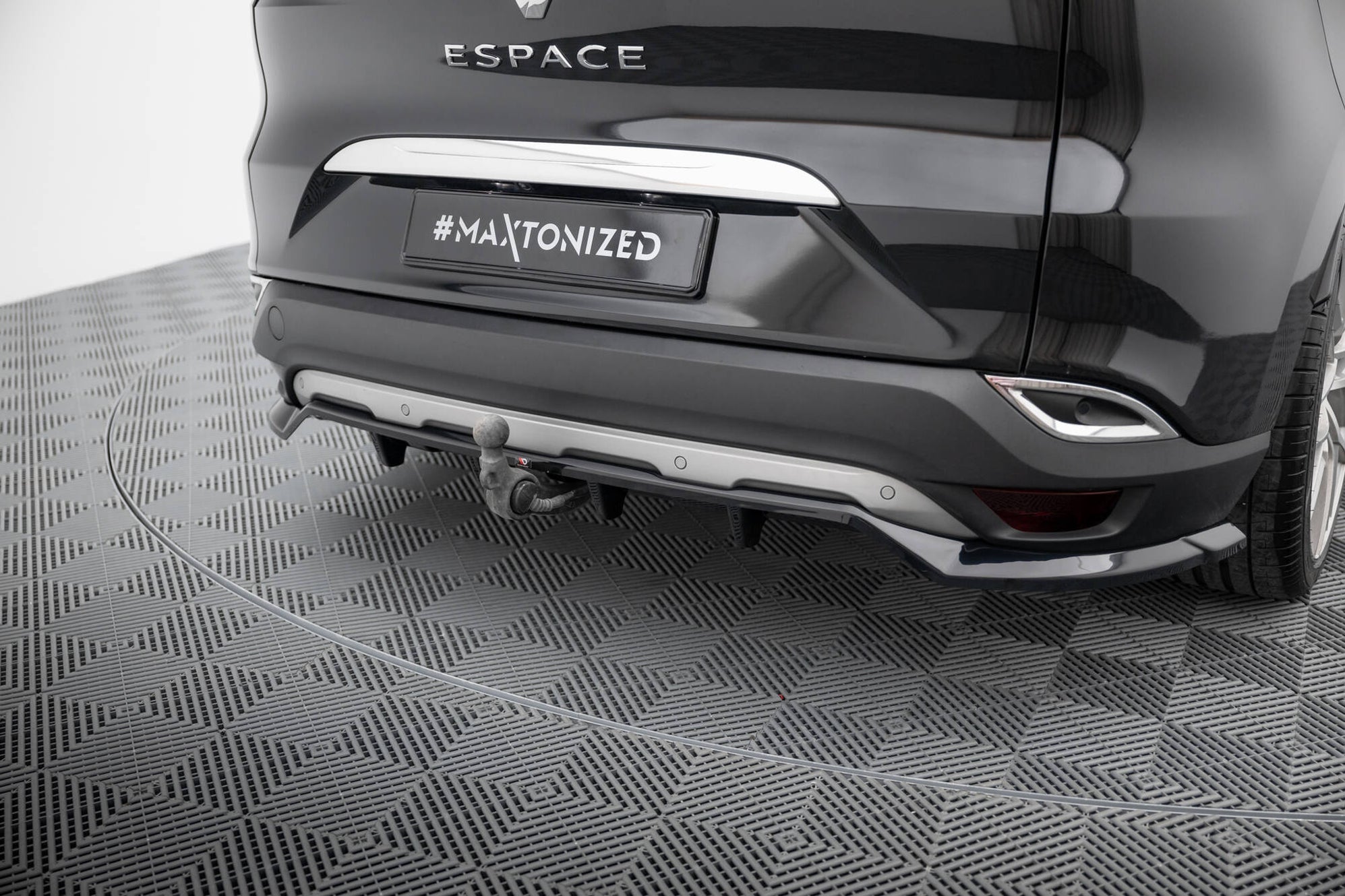 Buy Maxton Design Rear Splitter (with vertical bars) Renault Espace Mk5 ...