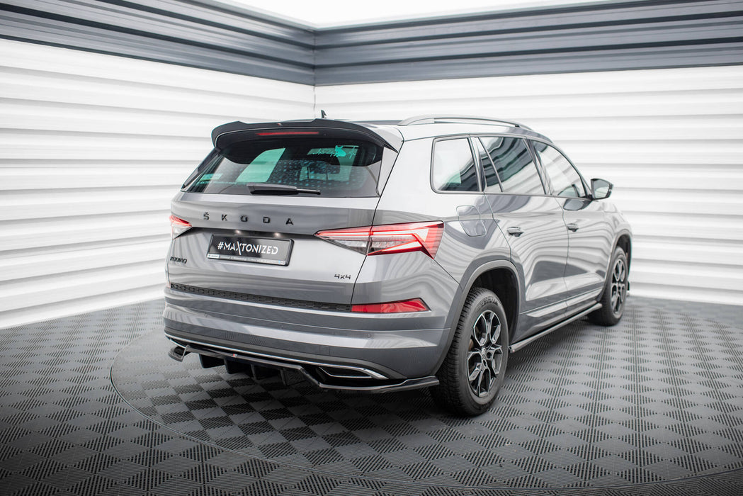 Maxton Design Rear Splitter (with vertical bars) Skoda Kodiaq Sportline Mk1 / Mk1 Facelift