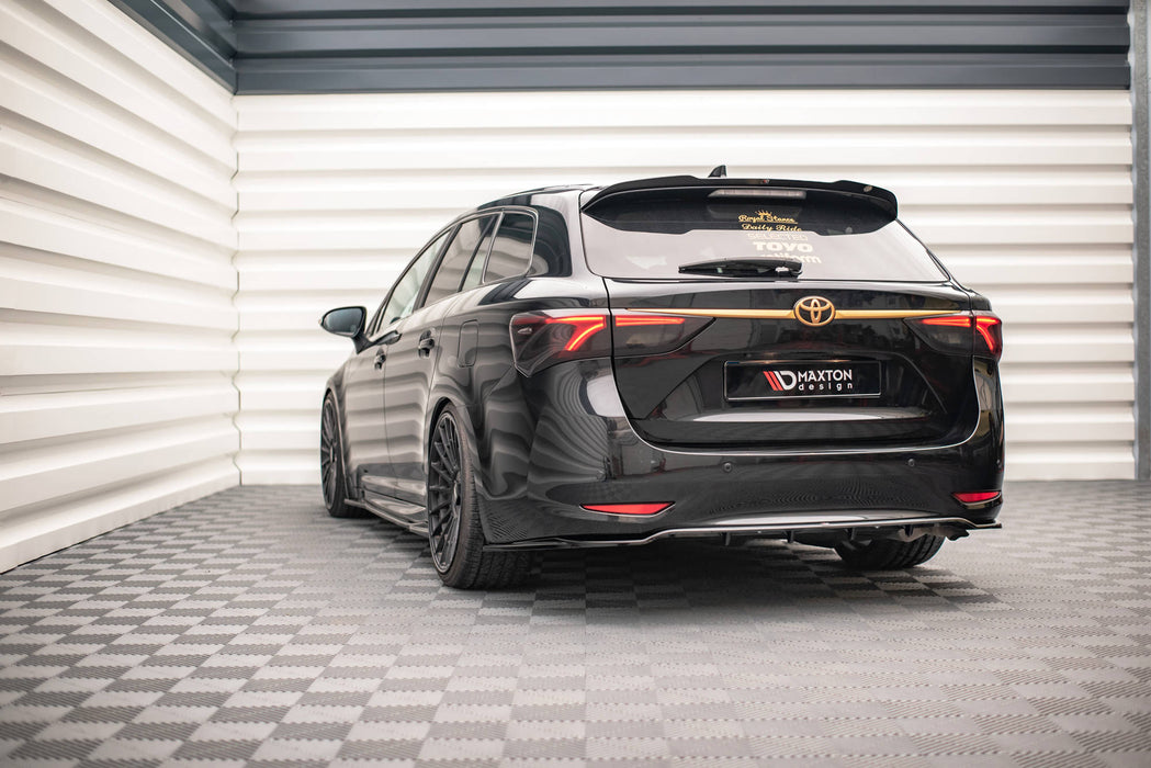 Maxton Design Rear Splitter (with vertical bars) Toyota Avensis Wagon Mk3 Facelift