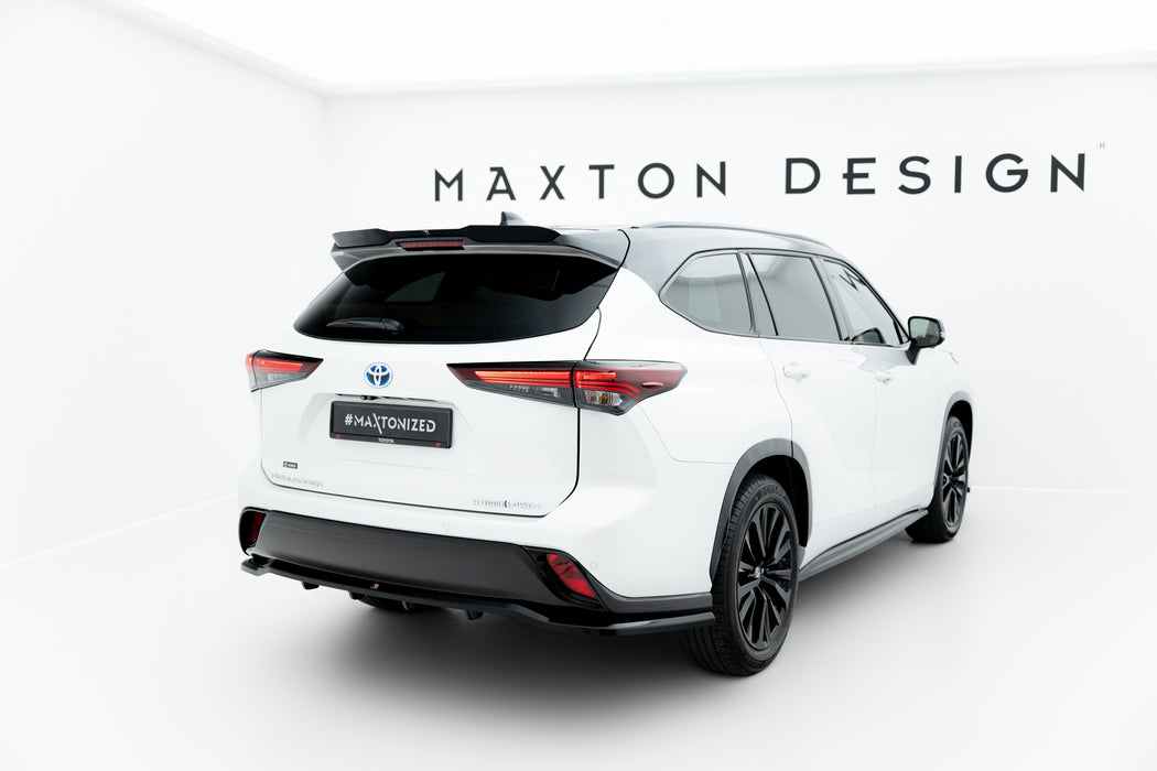 Maxton Design Rear Splitter (with vertical bars) Toyota Highlander Mk4