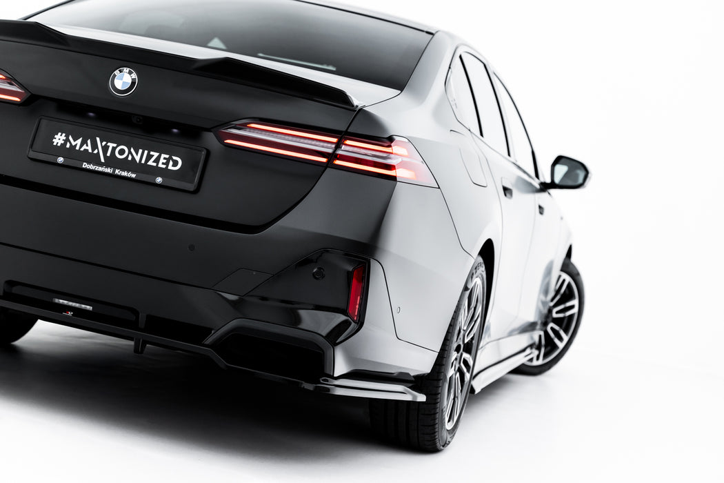 Maxton Design Rear Splitter (with vertical bars) V.1 BMW 5 / i5 M-Pack G60