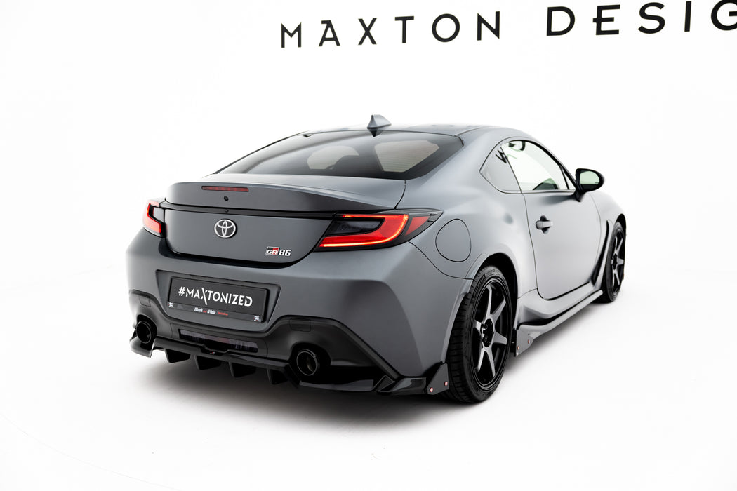 Maxton Design Rear Splitter (with vertical bars) V.1 + Flaps Toyota GR86 Mk1