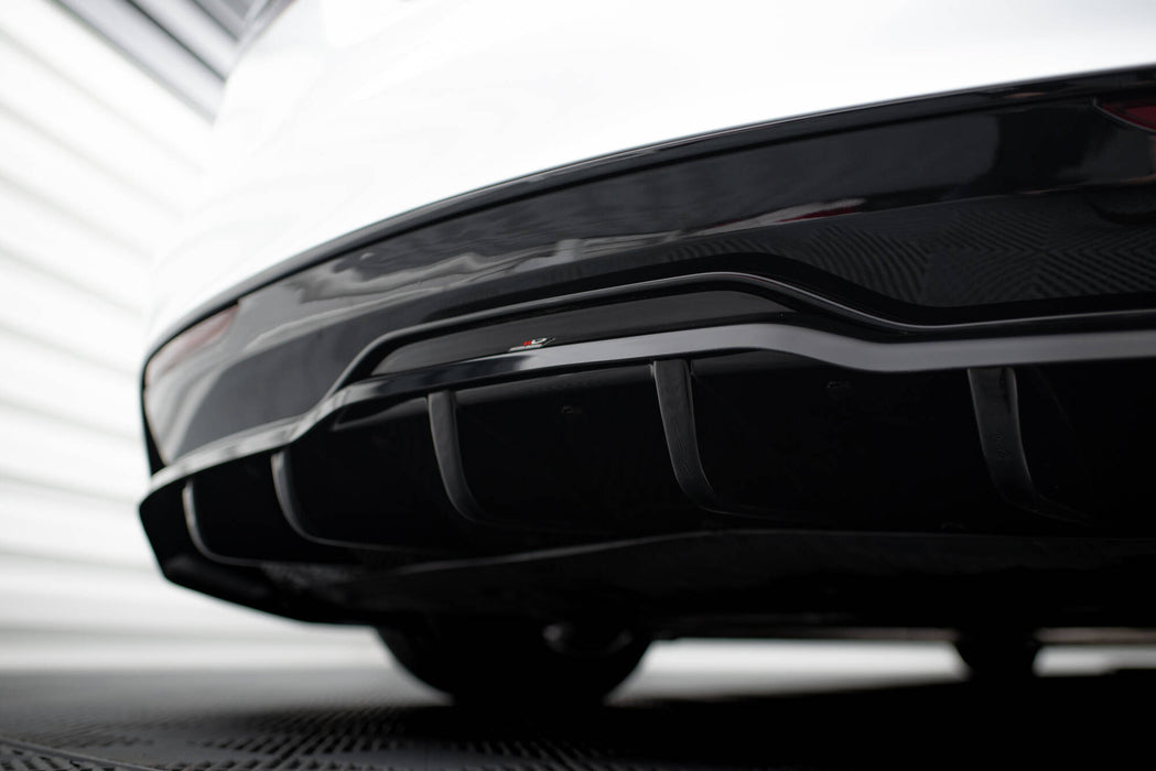 Maxton Design Rear Splitter (with vertical bars) V.1 Tesla Model S Plaid Mk1 Facelift