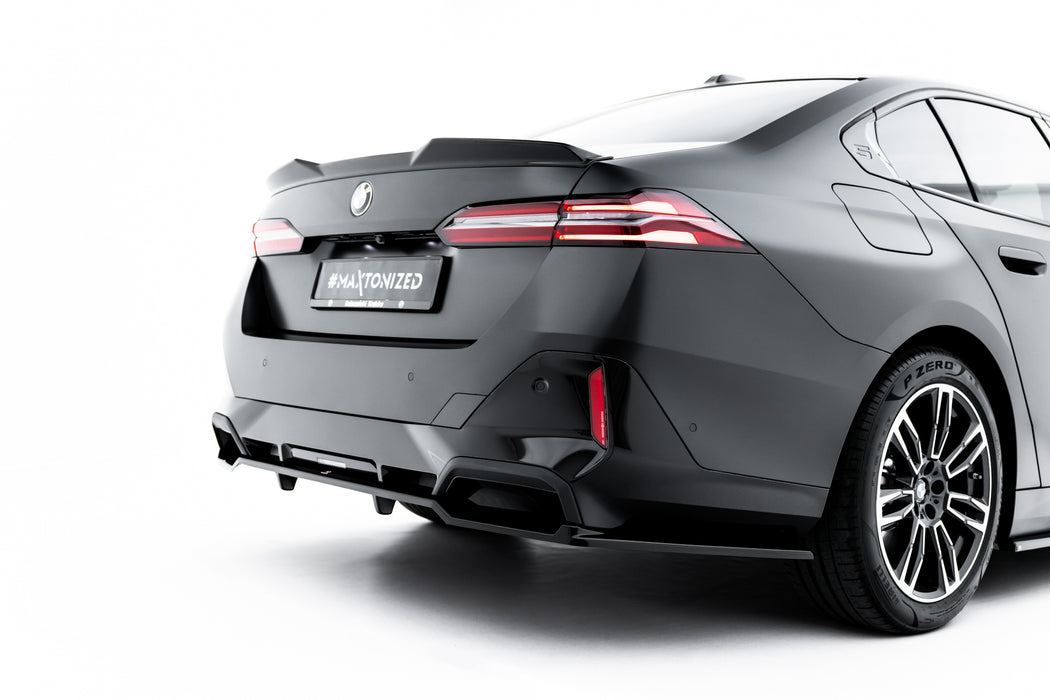 Maxton Design Rear Splitter (with vertical bars) V.2 BMW 5 / i5 M-Pack G60