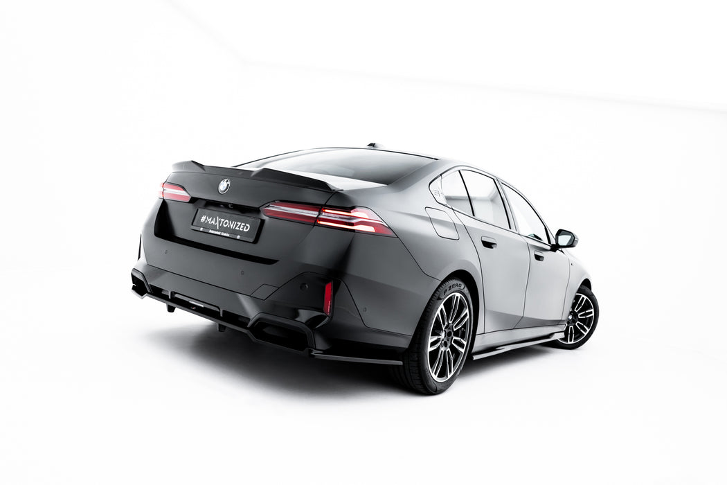 Maxton Design Rear Splitter (with vertical bars) V.2 BMW 5 / i5 M-Pack G60