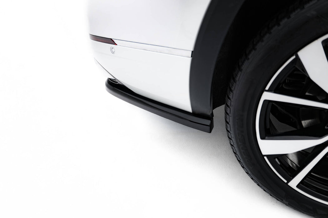 Maxton Design Rear Splitter (with vertical bars) Volkswagen Atlas R-Line Mk1 Facelift 2