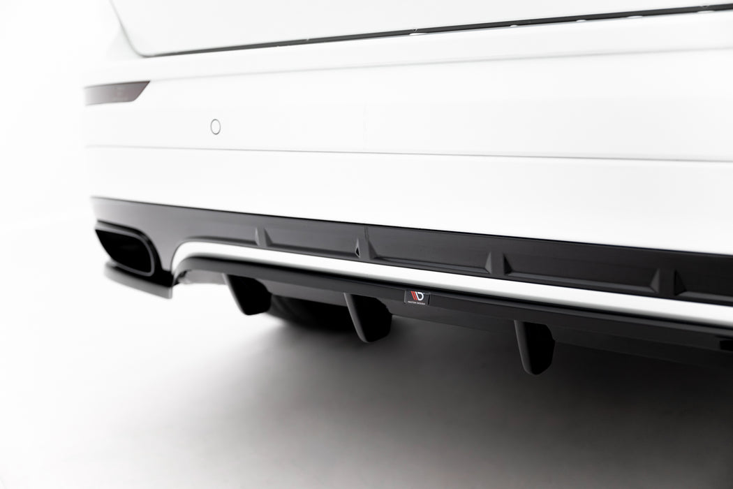 Maxton Design Rear Splitter (with vertical bars) Volvo XC60 Mk2 R-Design