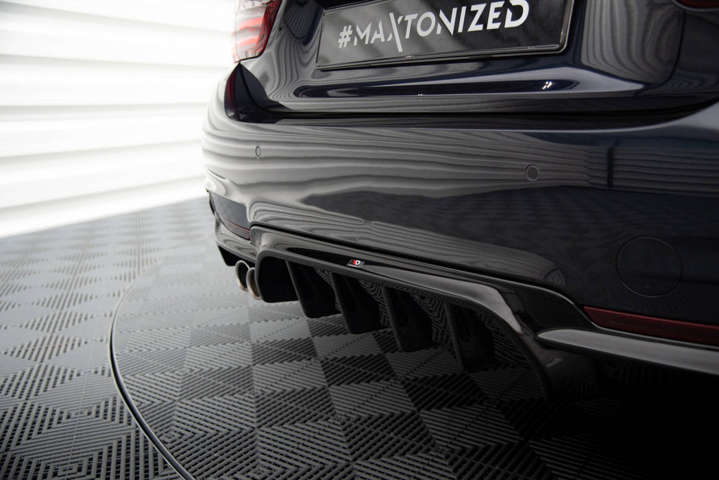Maxton Design Rear Valance BMW 4 Coupe / Gran Coupe / Cabrio M-Pack F32 / F36 / F33 (Version with exhaust on one side)