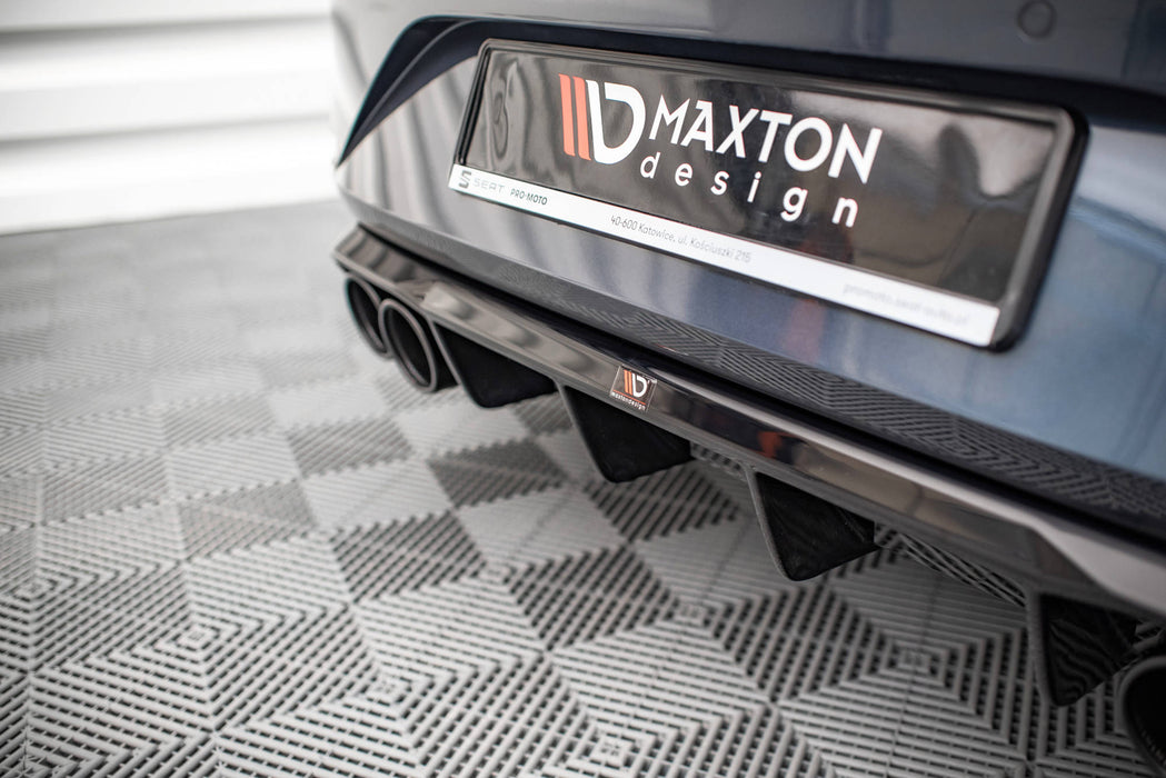 Maxton Design Rear Valance + Exhaust Ends Imitation Seat Leon FR Hatchback Mk4
