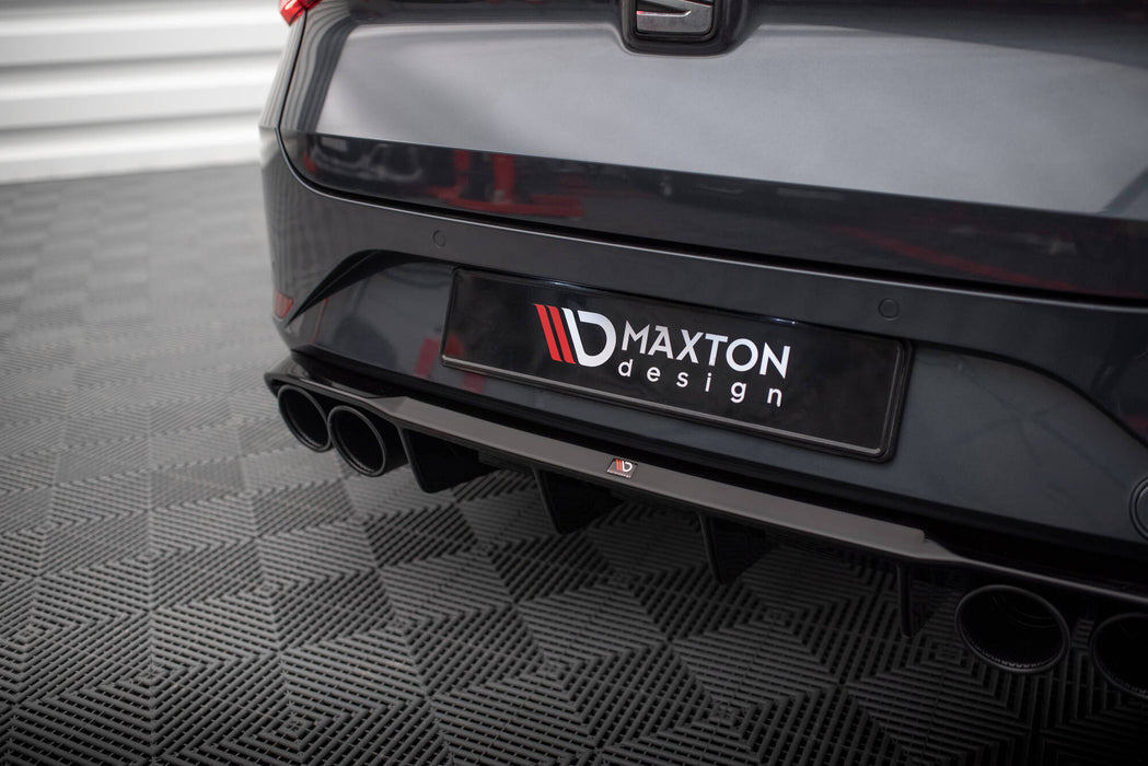 Maxton Design Rear Valance + Exhaust Ends Imitation Seat Leon ST FR Mk4