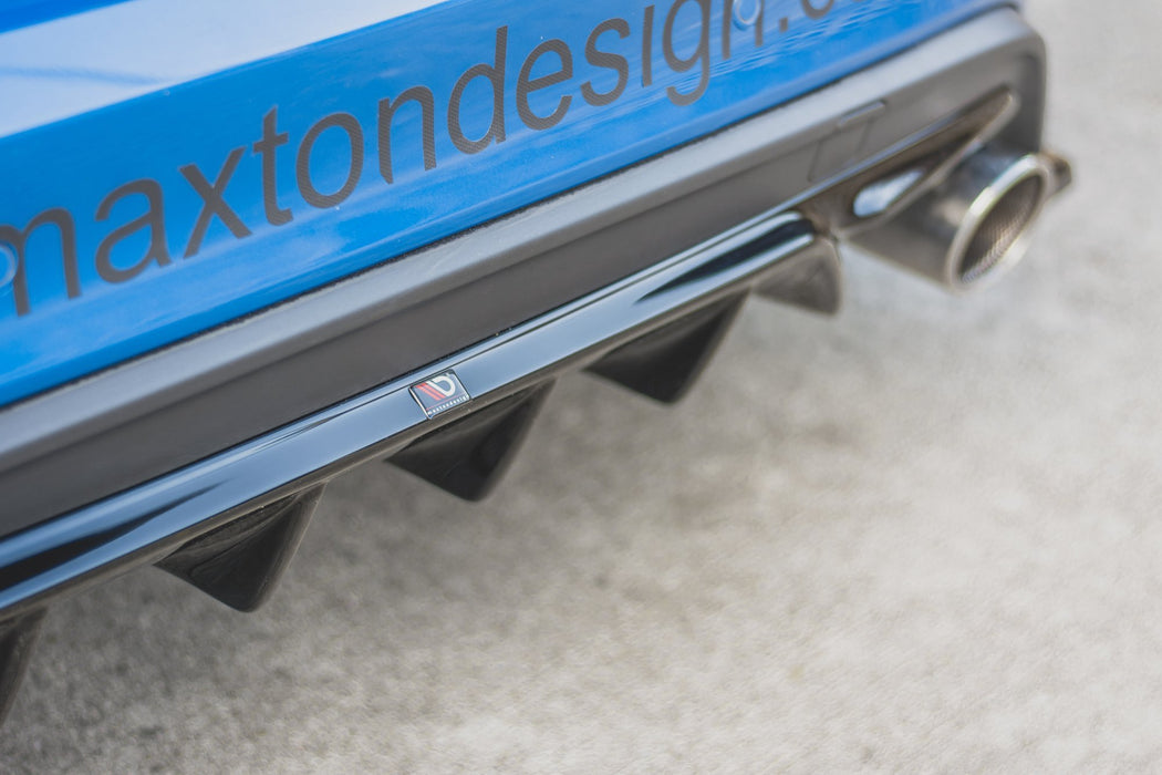 Maxton Design Rear Valance V.2 Ford Focus Hatchback ST Mk4