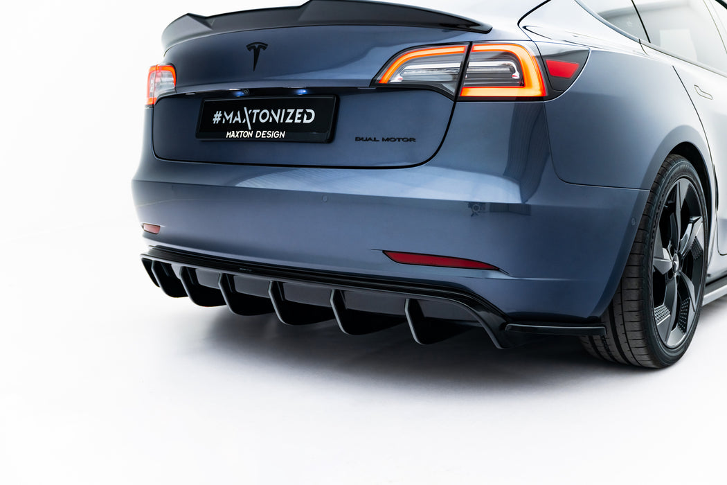 Maxton Design Rear Valance V.2 Tesla Model 3
