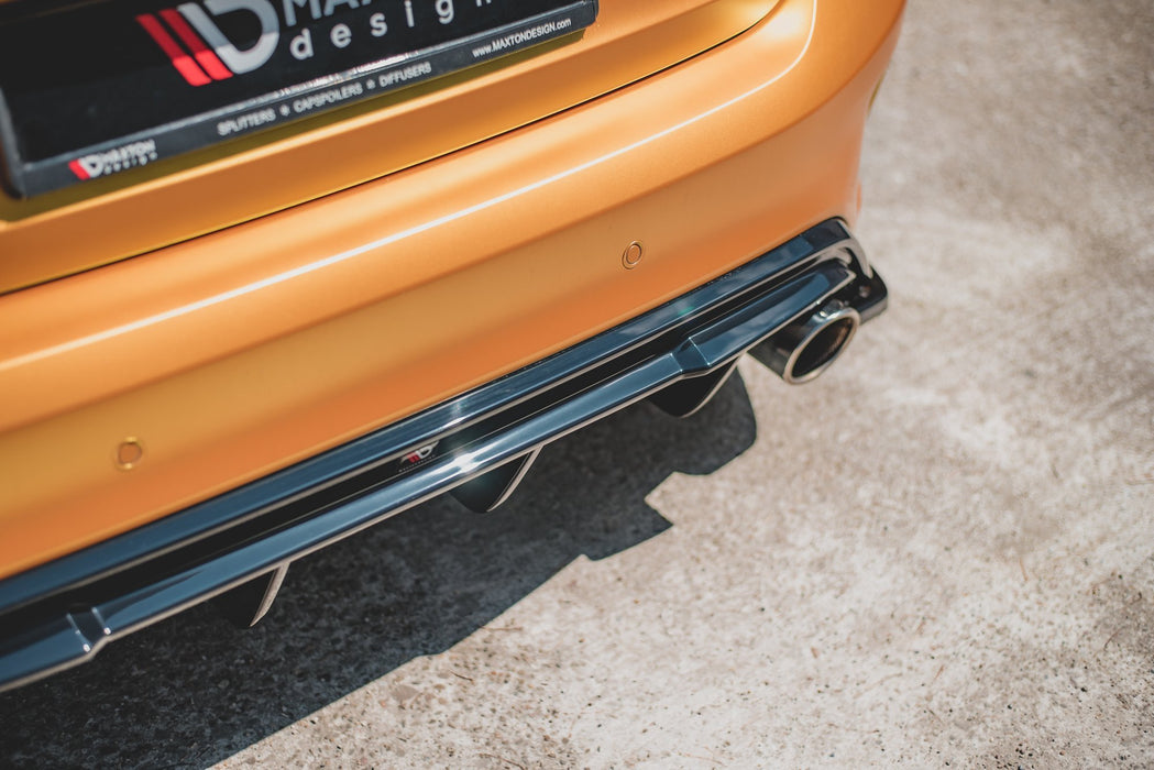 Maxton Design Rear Valance V.3 Ford Focus Hatchback ST Mk4