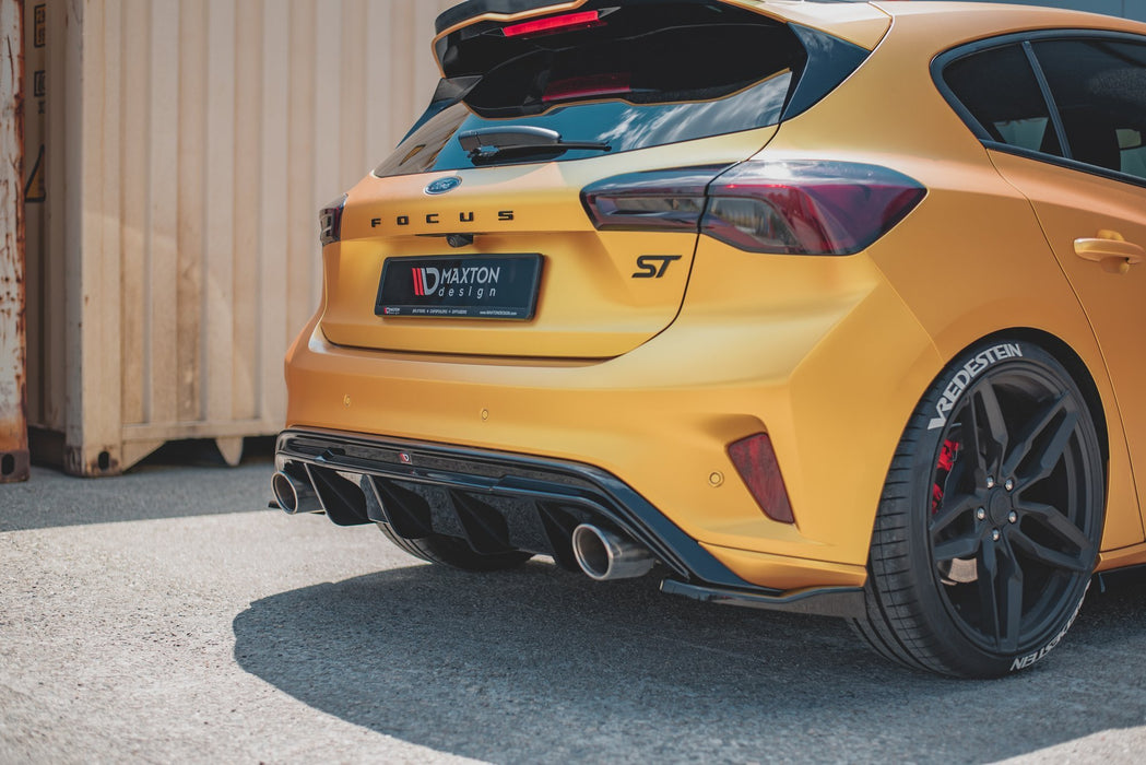 Maxton Design Rear Valance V.3 Ford Focus Hatchback ST Mk4