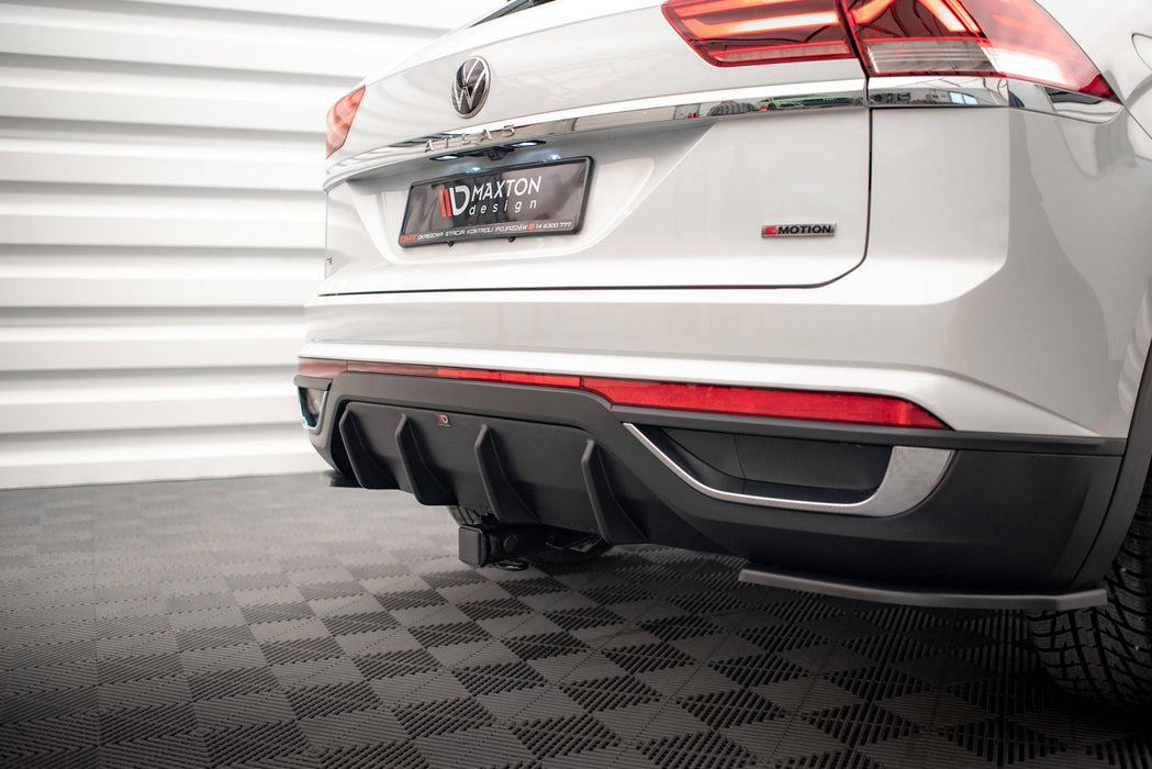 Maxton Design Rear Valance Volkswagen Atlas Cross Sport