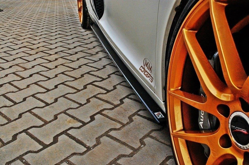 Maxton Design Side Skirts Diffusers Audi R8 Mk.1