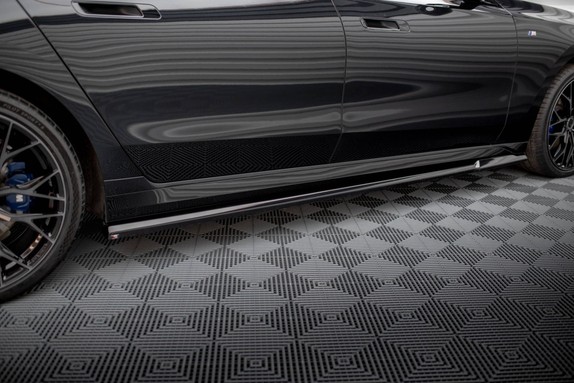 Buy Maxton Design Side Skirts Diffusers BMW 740d xDrive M-pack / 740i ...