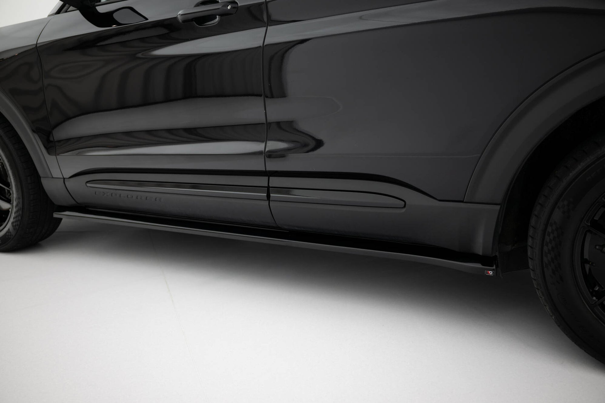 Maxton Design Side Skirts Diffusers Ford Explorer XLT Mk6 — Maxton ...