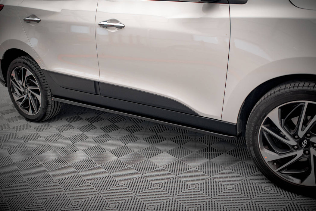 Maxton Design Side Skirts Diffusers Hyundai ix35 Mk1