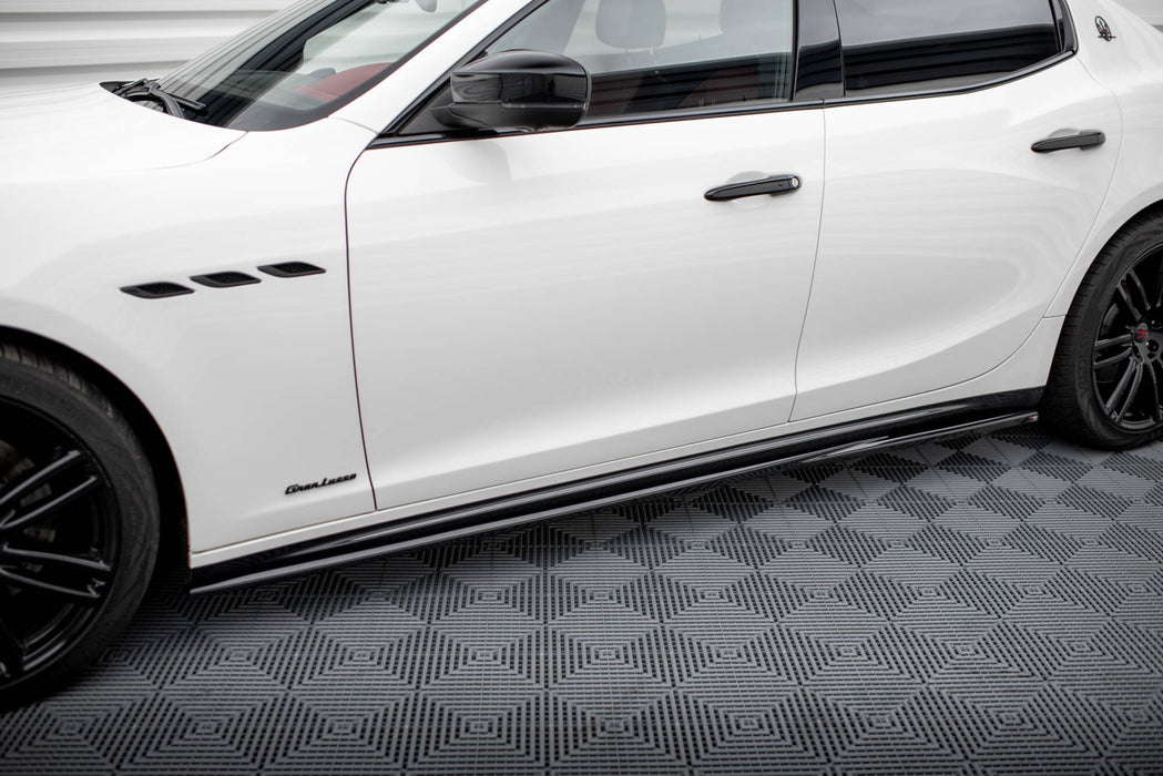 Maxton Design Side Skirts Diffusers Maserati Ghibli Mk3 Facelift