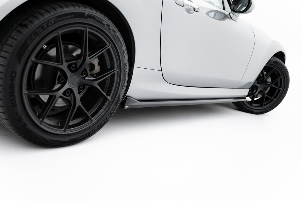 Maxton Design Side Skirts Diffusers Mazda MX-5 Mk3 (NC) Facelift