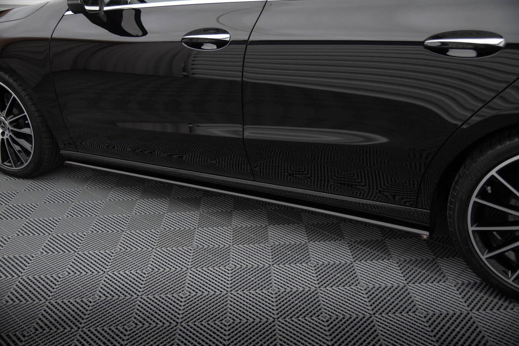Maxton Design Side Skirts Diffusers Mercedes-Benz CLA C118