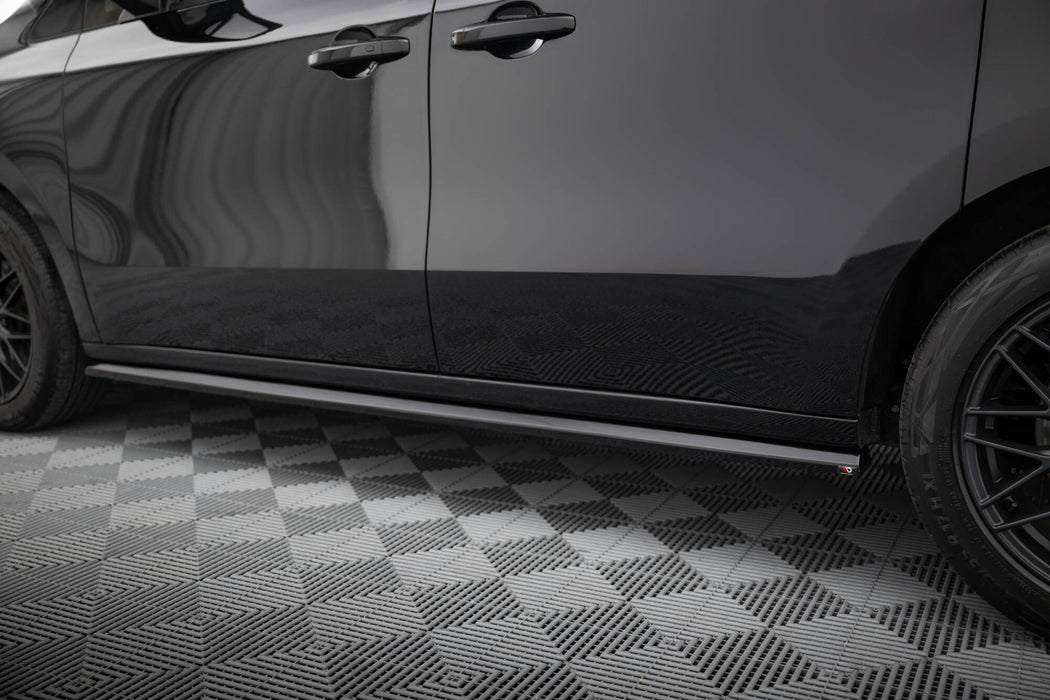 Maxton Design Side Skirts Diffusers Mercedes-Benz T W420