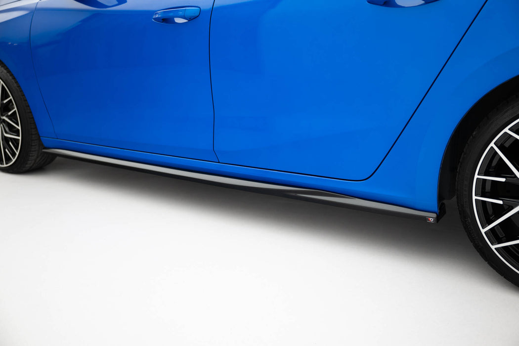 Maxton Design Side Skirts Diffusers Opel Astra Sports Tourer L (MK5)