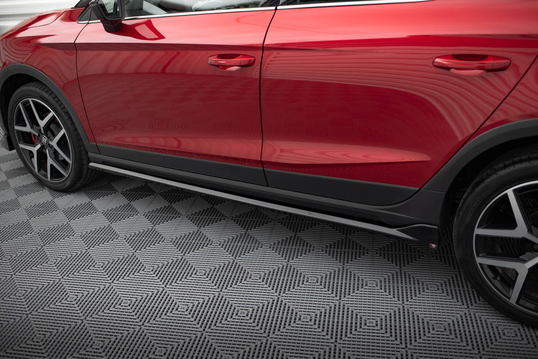Maxton Design Side Skirts Diffusers Seat Arona FR Mk1