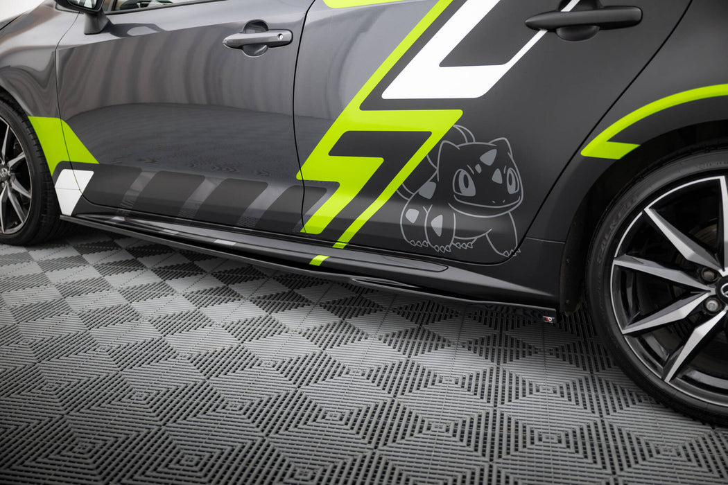 Maxton Design Side Skirts Diffusers Toyota Corolla GR Sport Touring Sports XII