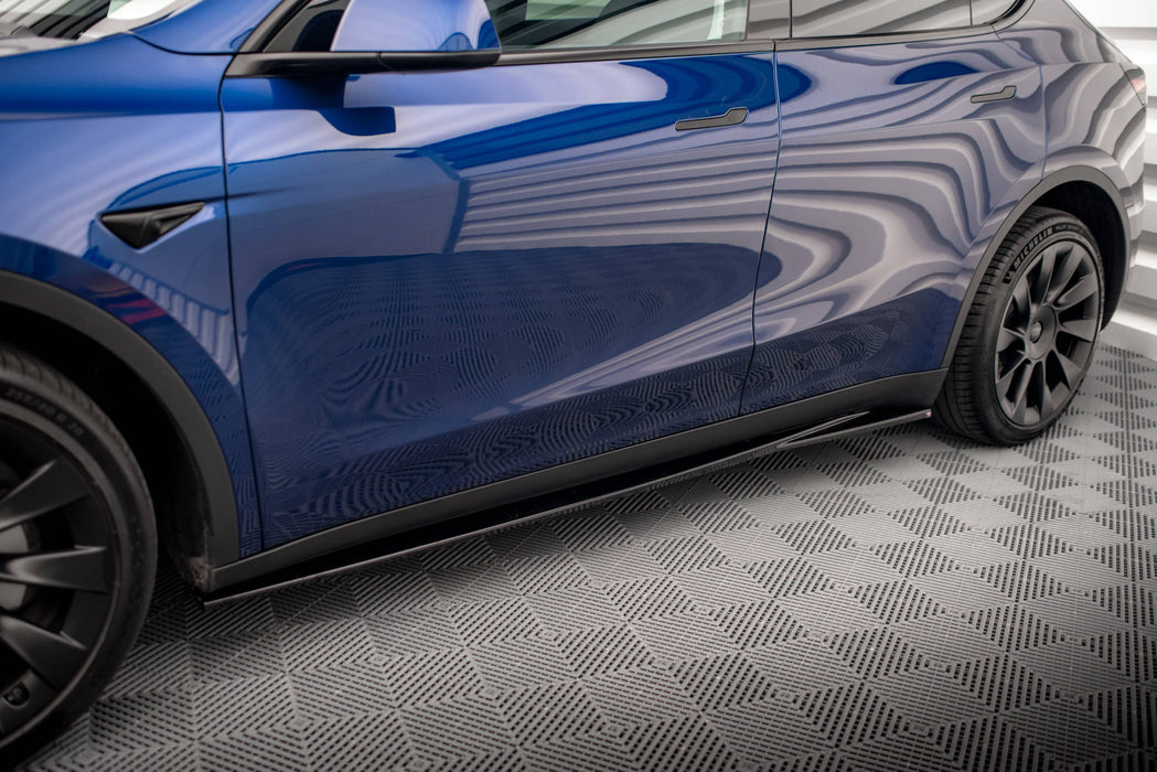 Maxton Design Side Skirts Diffusers V.1 Tesla Model Y