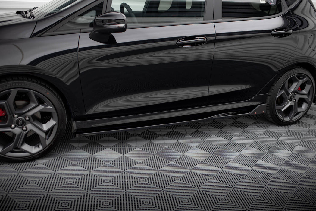 Maxton Design Side Skirts Diffusers V.2 + Flaps Ford Fiesta ST / ST-Line
