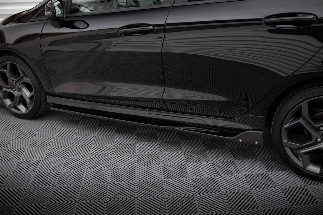 Maxton Design Side Skirts Diffusers V.2 + Flaps Ford Fiesta ST / ST-Line