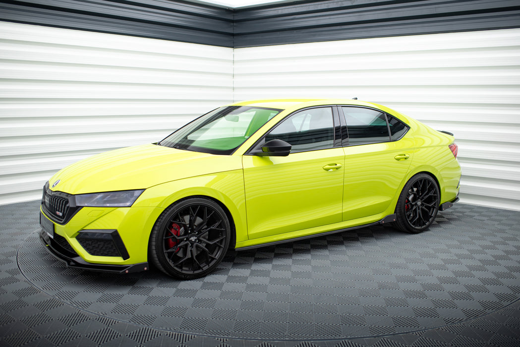 Maxton Design Side Skirts Diffusers V.2 + Flaps Skoda Octavia RS Mk4