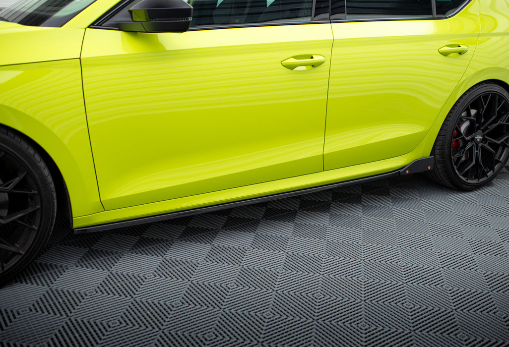 Maxton Design Side Skirts Diffusers V.2 + Flaps Skoda Octavia RS Mk4