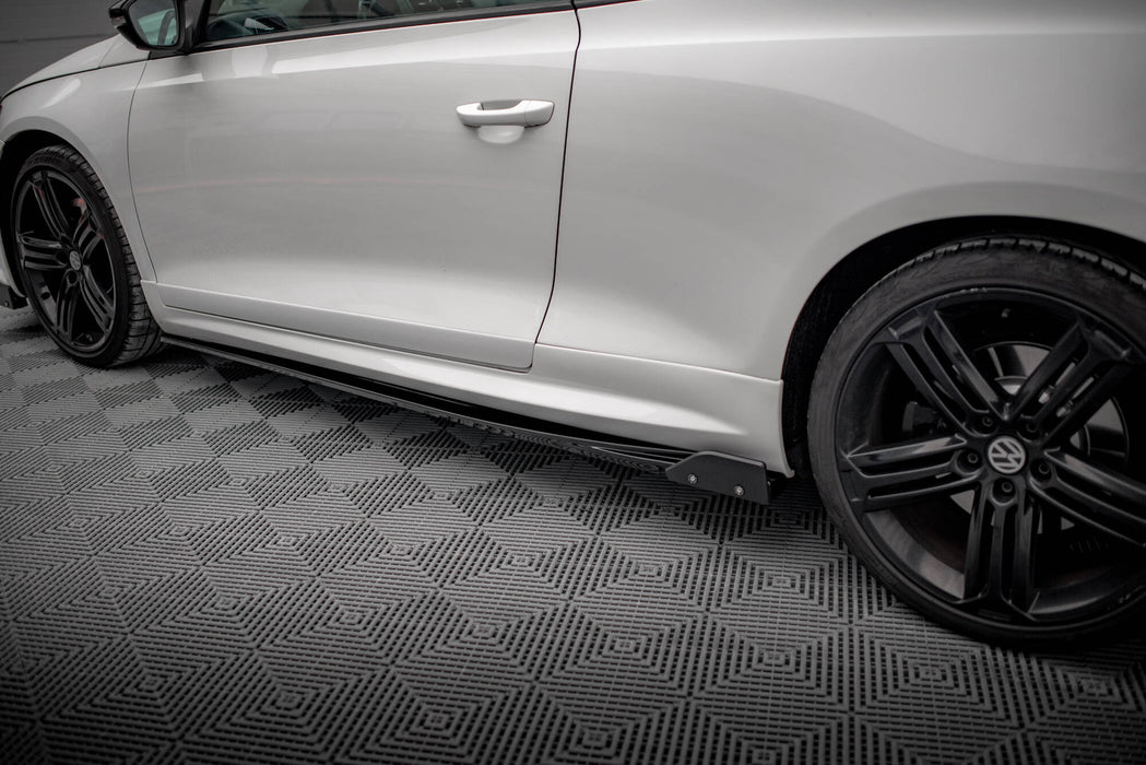 Maxton Design Side Skirts Diffusers V.2 + Flaps Volkswagen Scirocco R Mk3