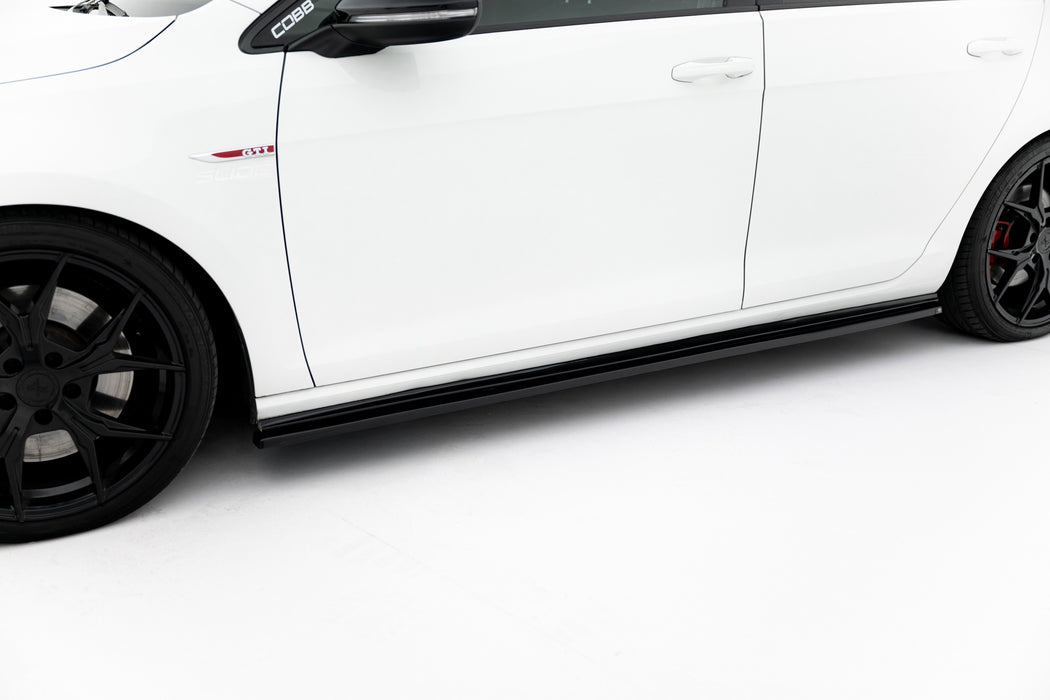 Maxton Design Side Skirts Diffusers V.2 VW Golf 7 GTI (narrow)