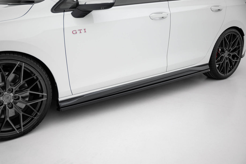 Maxton Design Side Skirts Diffusers V.4 Volkswagen Golf GTI / GTE / GTI Clubsport / GTD / R-Line Mk8