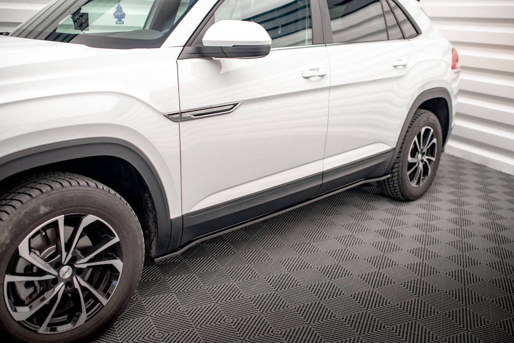Maxton Design Side Skirts Diffusers Volkswagen Atlas Cross Sport