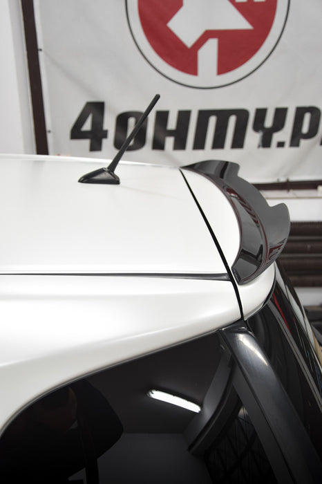 Maxton Design Spoiler Cap Toyota IQ