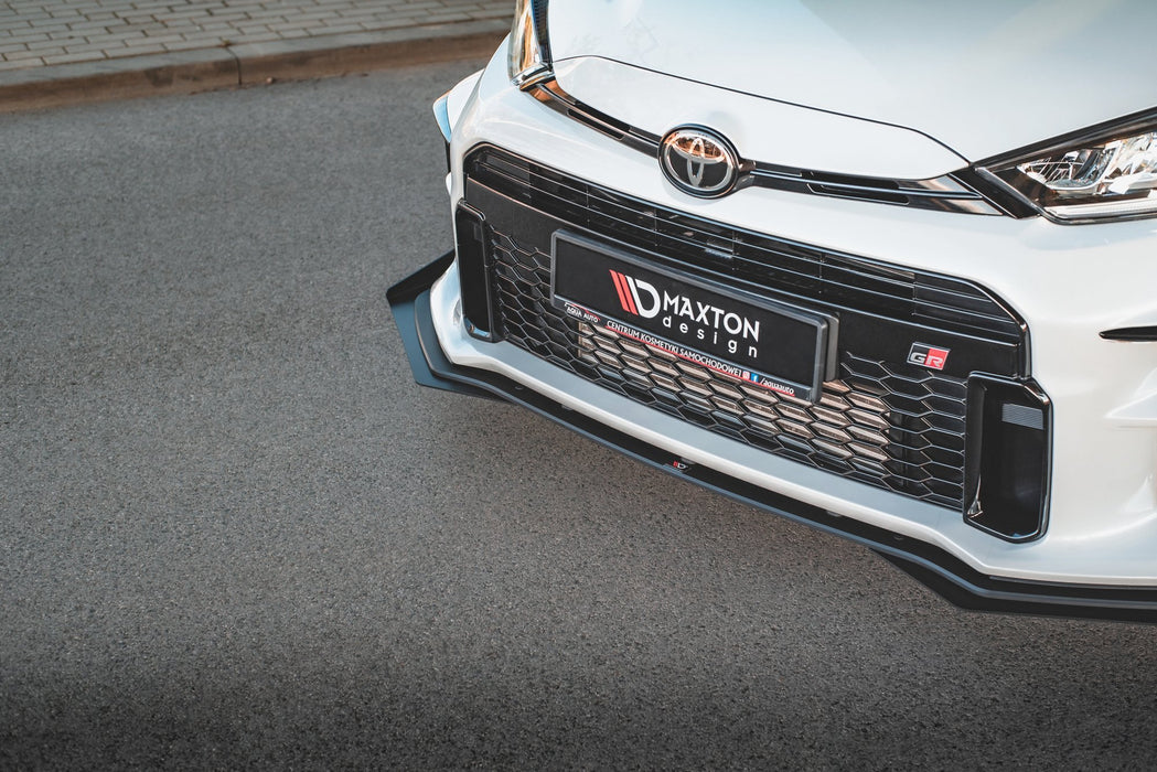 Maxton Design Street Pro Front Splitter + Flaps Toyota GR Yaris Mk4