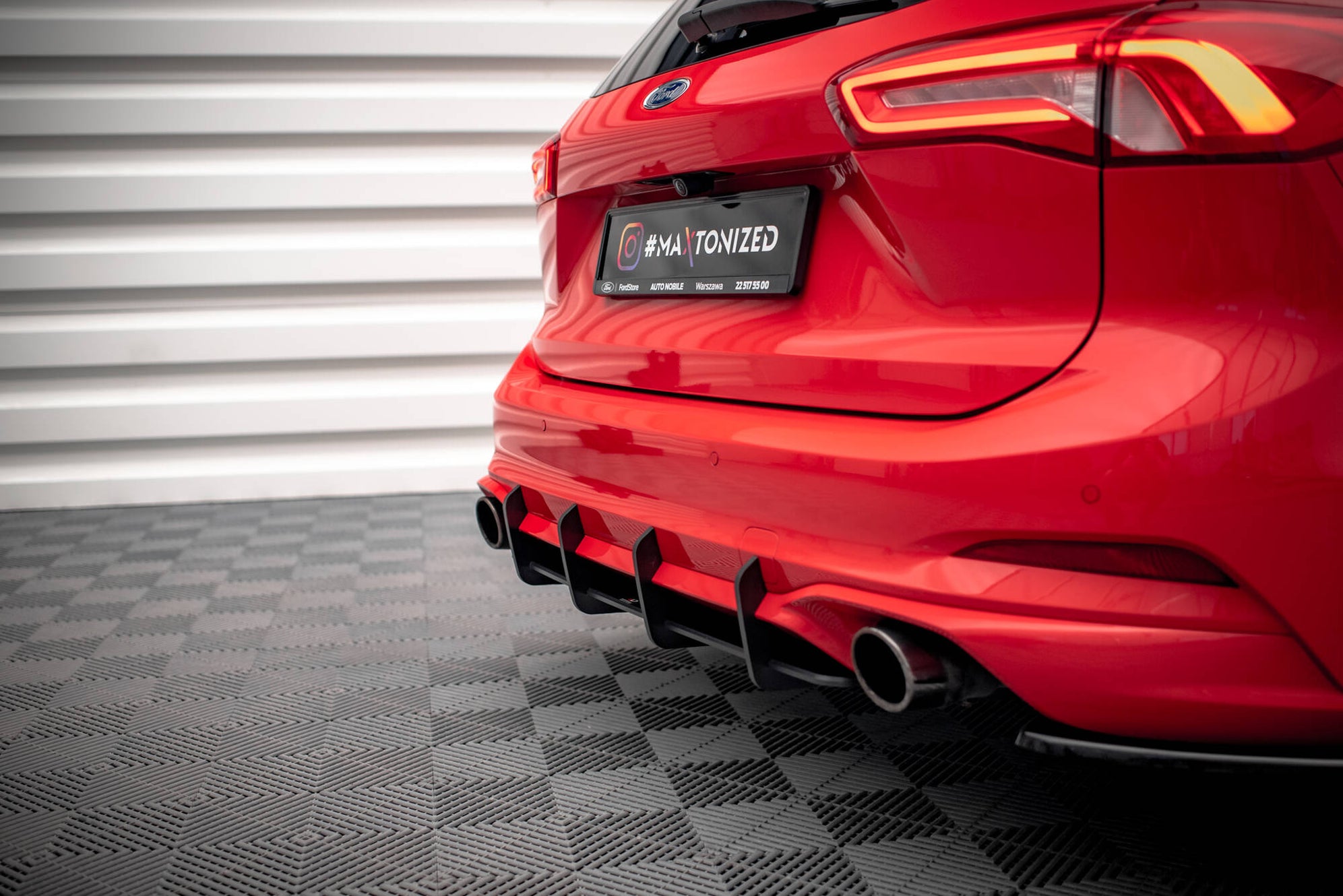 Maxton Design Street Pro Rear Diffuser Ford Focus Estate ST Mk4 ...